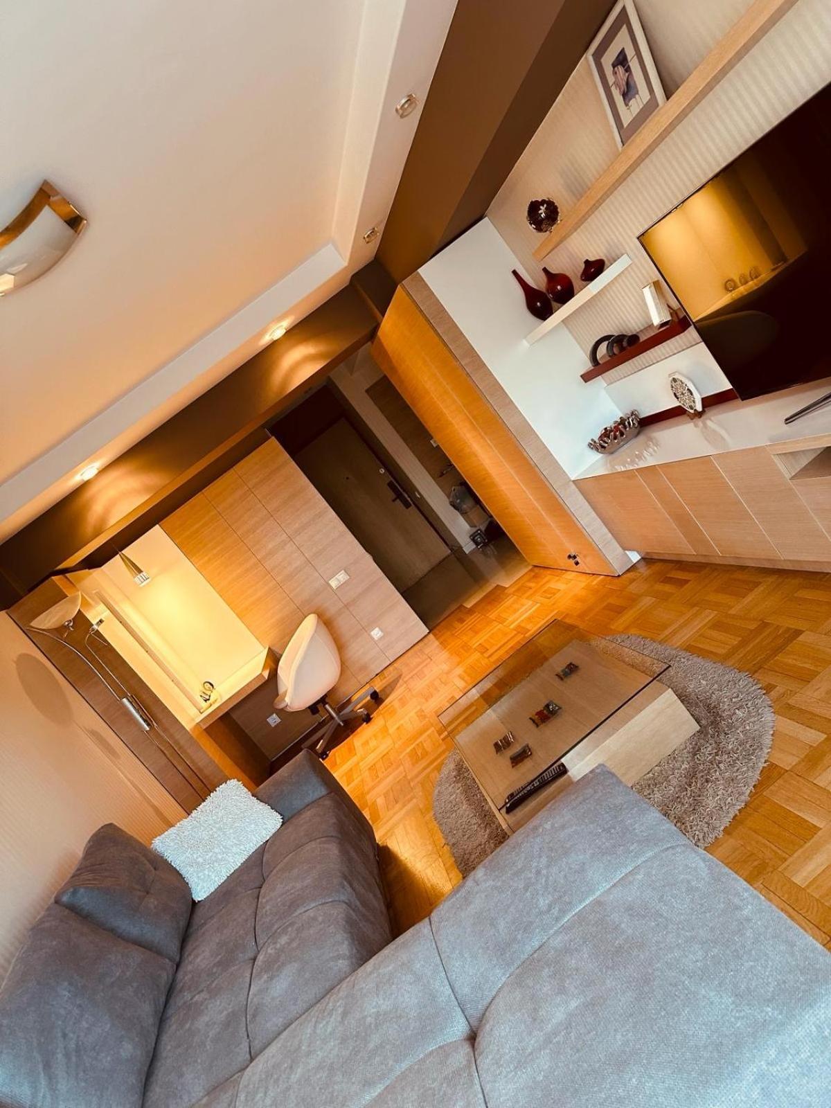 Top Home Residence Unirii Center Бухарест Екстер'єр фото
