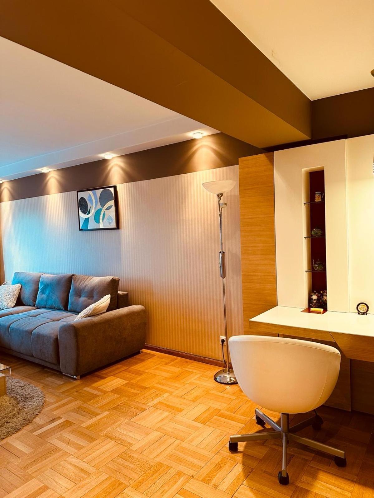 Top Home Residence Unirii Center Бухарест Екстер'єр фото
