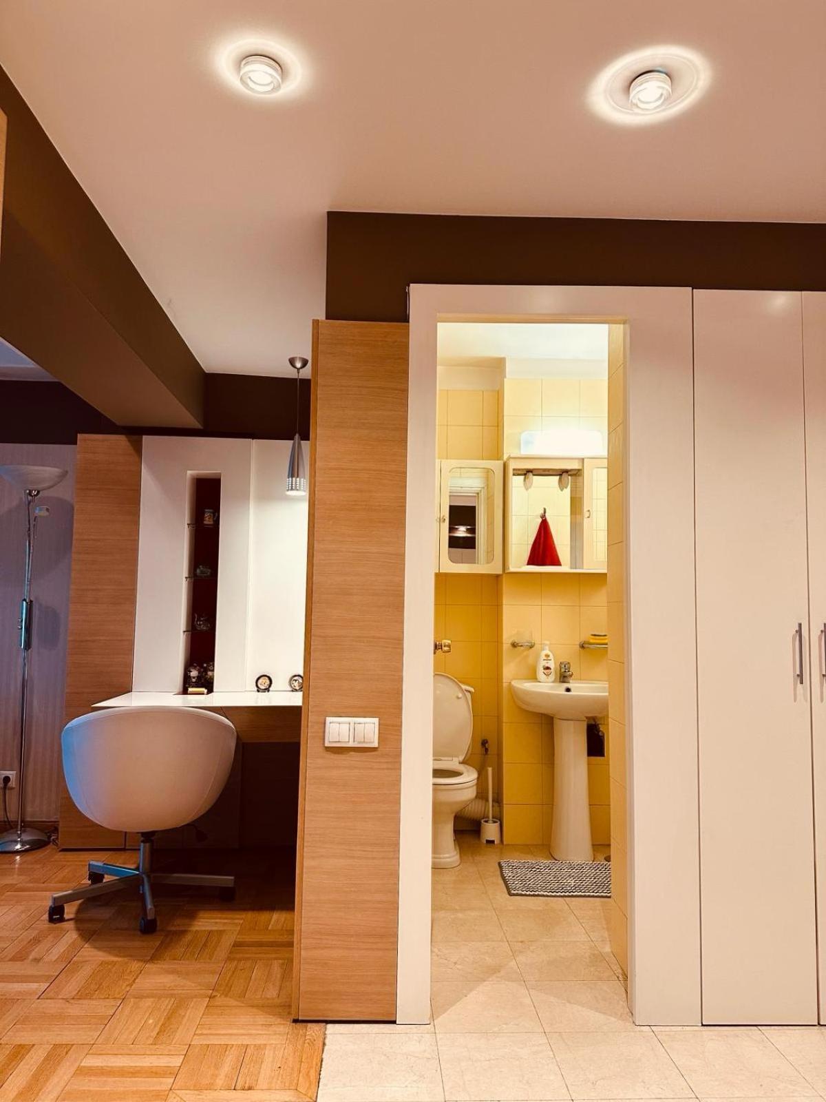Top Home Residence Unirii Center Бухарест Екстер'єр фото