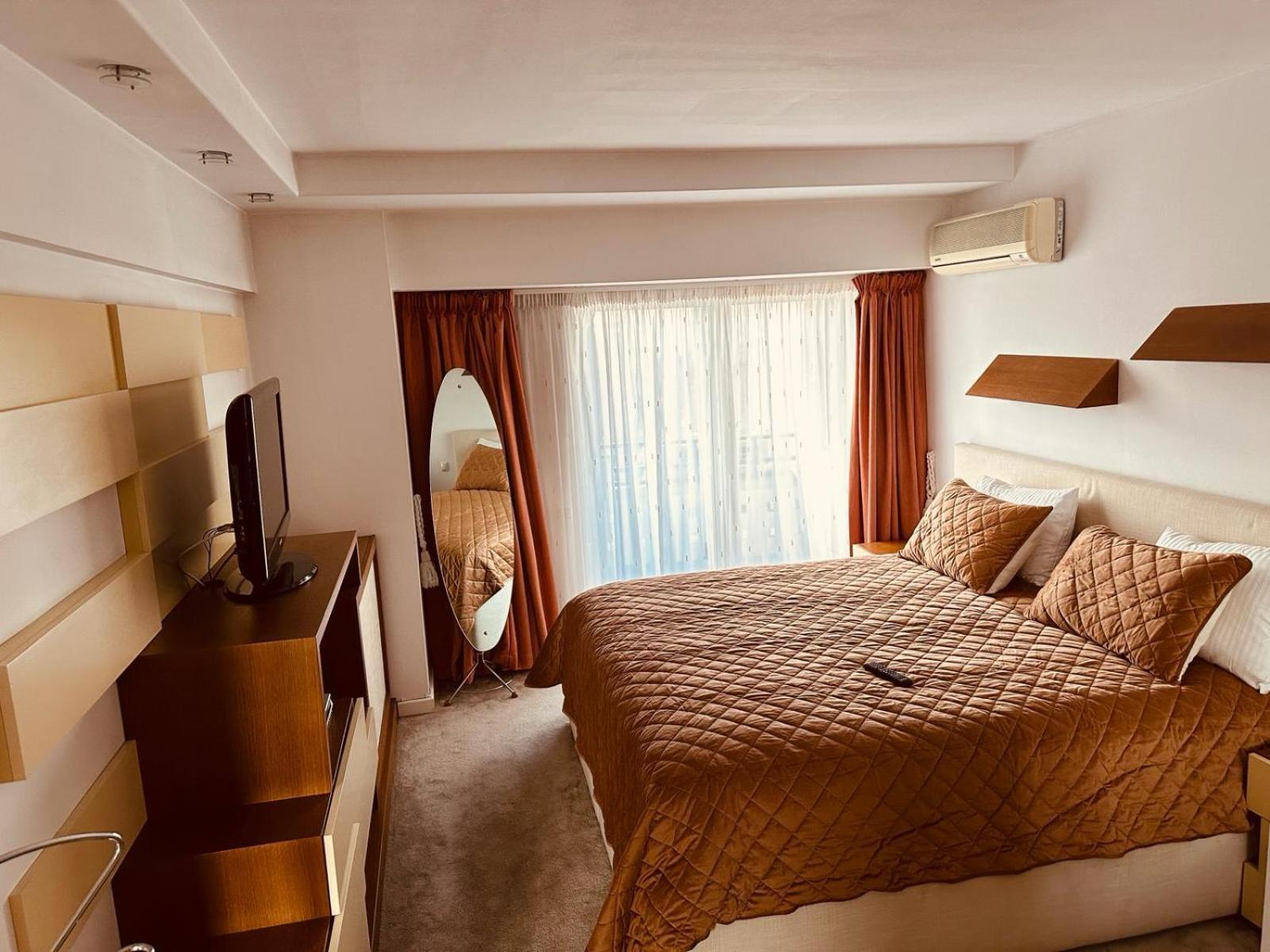 Top Home Residence Unirii Center Бухарест Екстер'єр фото